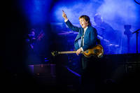 2015-07-04 - Paul McCartney från Roskildefestivalen, Roskilde