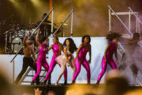 2015-07-04 - Nicki Minaj från Roskildefestivalen, Roskilde