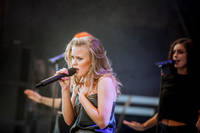 2015-07-17 - Zara Larsson från Härnösands Stadsfest, Härnösand