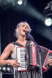 2015-07-17 - Katzenjammer från Gurtenfestival, Bern