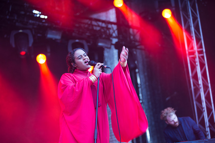 2015-07-31 - Seinabo Sey från Storsjöyran, Östersund