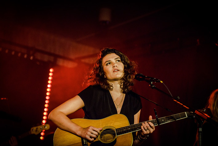2015-07-30 - Fay Wildhagen från Storsjöyran, Östersund