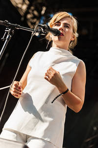 2015-08-01 - Hello Saferide från Stockholm Music & Arts, Stockholm