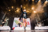 2015-08-01 - Zara Larsson från Storsjöyran, Östersund