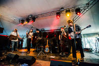 2015-08-01 - Lumberjack and The Suits från Storsjöyran, Östersund