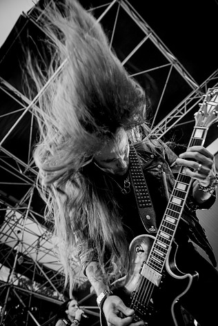 2015-08-01 - Hardcore Superstar från Storsjöyran, Östersund
