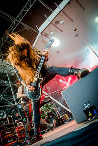 2015-08-01 - Hardcore Superstar från Storsjöyran, Östersund