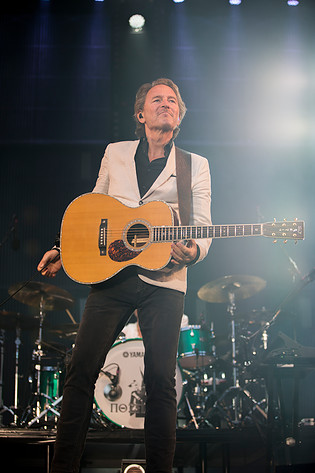 2015-08-01 - Tomas Ledin från Storsjöyran, Östersund