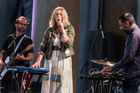 2015-08-02 - Jane Weaver från Stockholm Music & Arts, Stockholm