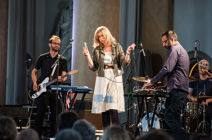 2015-08-02 - Jane Weaver från Stockholm Music & Arts, Stockholm