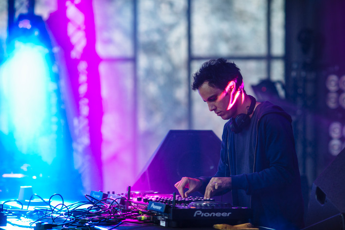 2015-07-31 - Four Tet från Into the valley, Rättvik