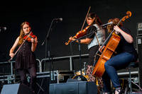 2015-08-07 - Laura Cortese & The Dans Cards från Stockholm Folk Festival, Stockholm