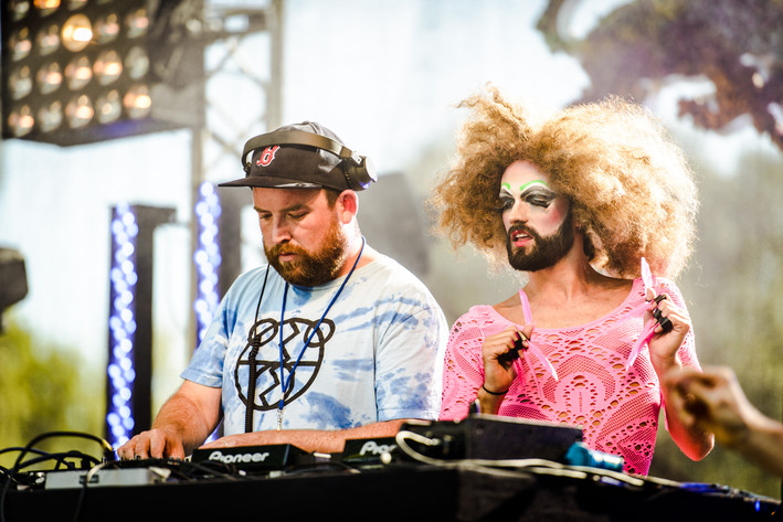2015-08-13 - The 2 Bears från Way Out West, Göteborg