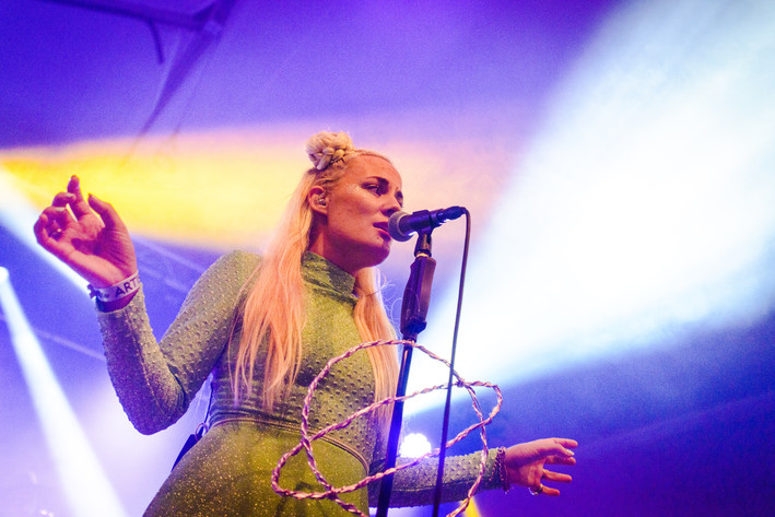 2015-08-12 - Maja Francis från Way Out West, Göteborg