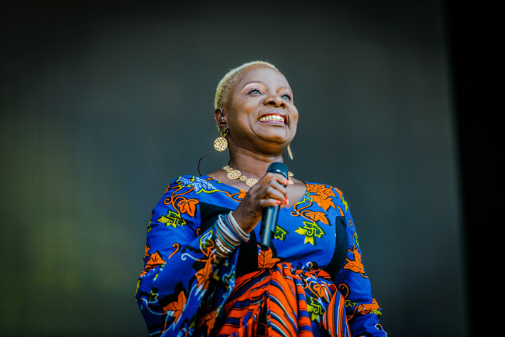 2015-08-14 - Angélique Kidjo från Way Out West, Göteborg