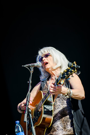 2015-08-14 - Emmylou Harris från Way Out West, Göteborg