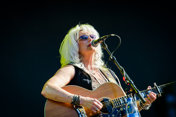 2015-08-14 - Emmylou Harris från Way Out West, Göteborg