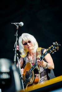 2015-08-14 - Emmylou Harris från Way Out West, Göteborg