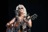 2015-08-14 - Emmylou Harris från Way Out West, Göteborg
