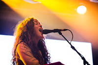 2015-08-15 - Rae Morris från Way Out West, Göteborg
