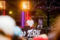 2015-08-15 - Todd Terje & The Olsens från Way Out West, Göteborg