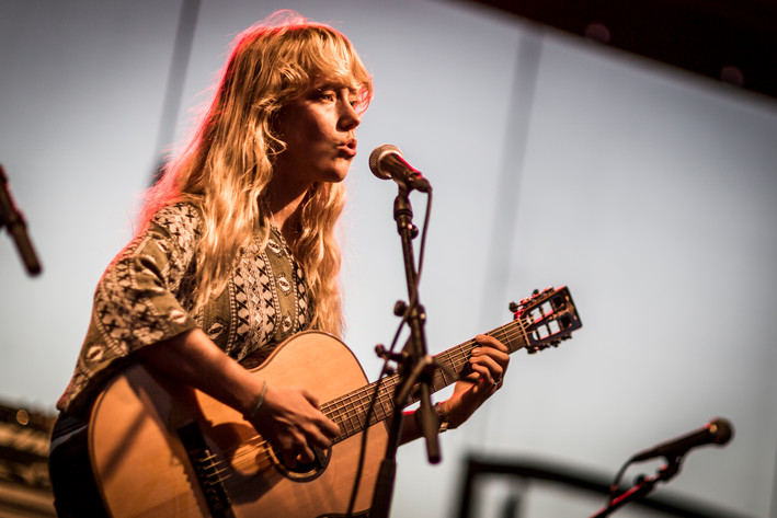 2015-08-21 - Alice Phoebe Lou från Musikens Makt, Luleå