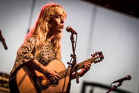 2015-08-21 - Alice Phoebe Lou från Musikens Makt, Luleå