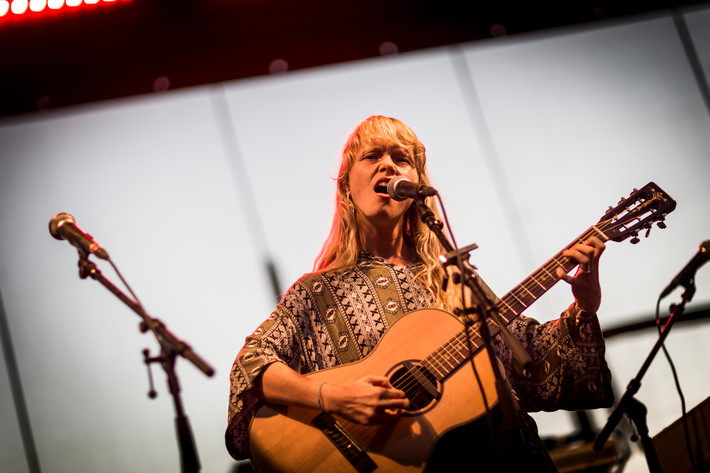2015-08-21 - Alice Phoebe Lou från Musikens Makt, Luleå