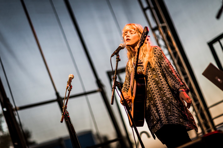2015-08-21 - Alice Phoebe Lou från Musikens Makt, Luleå