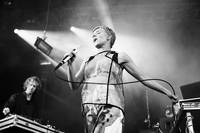 2015-08-28 - Robyn & La Bagatelle Magique från Popaganda, Stockholm