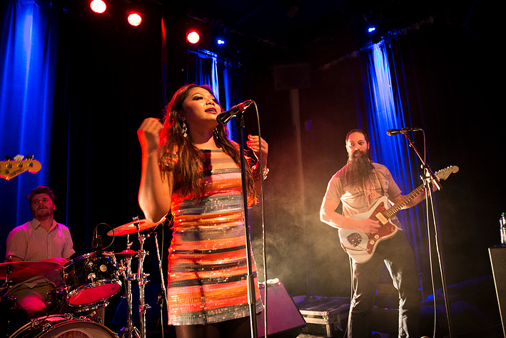 2015-10-13 - Dengue Fever från Kägelbanan, Stockholm