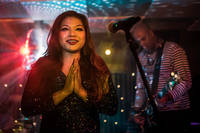 2015-10-15 - Dengue Fever från Kafé de luxe, Växjö