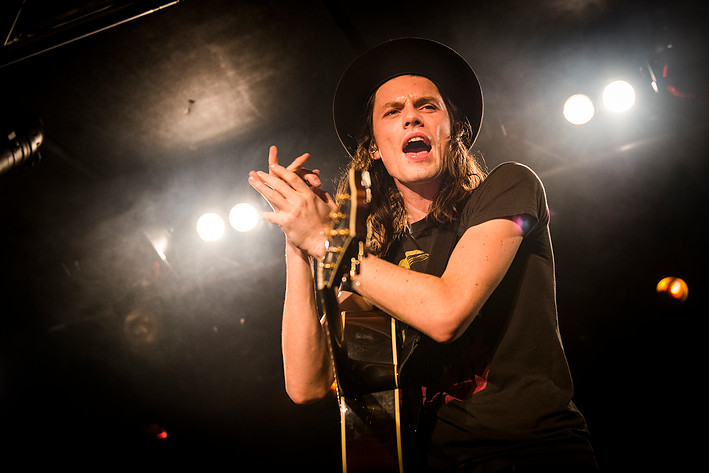 2015-10-22 - James Bay från Debaser Strand, Stockholm