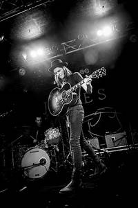 2015-10-22 - James Bay från Debaser Strand, Stockholm