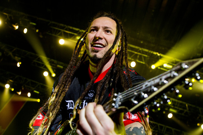 2015-11-04 - Five Finger Death Punch från Hovet, Stockholm
