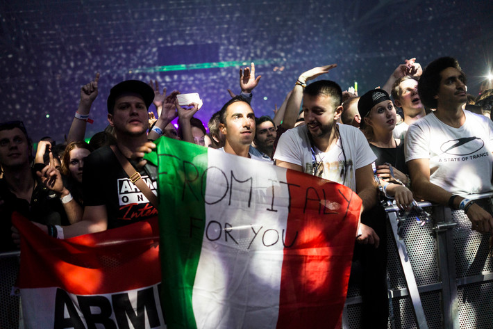 2015-11-07 - Armin Van Buuren från Tele2 Arena, Stockholm