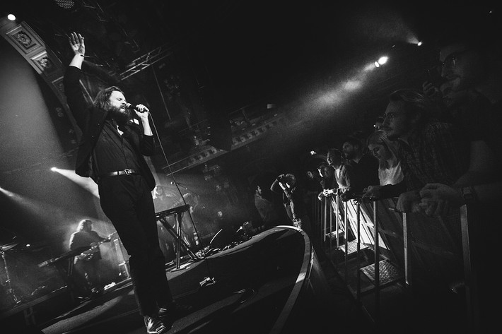 2015-11-15 - Father John Misty från Berns, Stockholm
