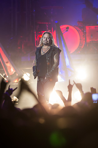 2015-11-16 - Mötley Crüe från Globen, Stockholm