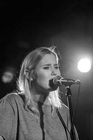 2015-11-24 - Lilly Ahlberg från Kulturfabrik Kofmehl, Solothurn
