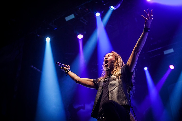 2015-11-28 - Hammerfall från Scandinavium, Göteborg