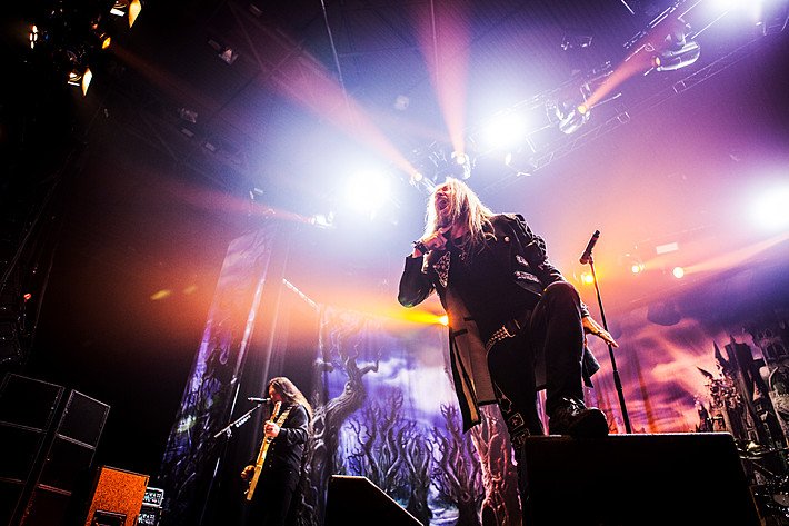 2015-11-28 - Hammerfall från Scandinavium, Göteborg