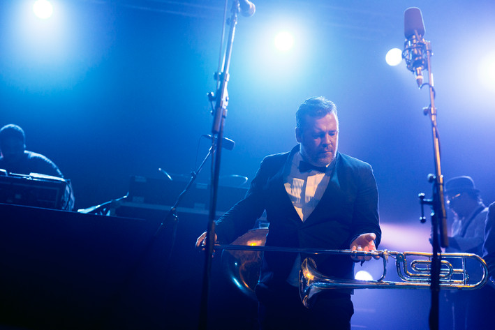2015-11-28 - Fat Freddy´s Drop från Münchenbryggeriet, Stockholm