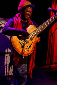 2015-12-01 - Thundercat från Fasching, Stockholm