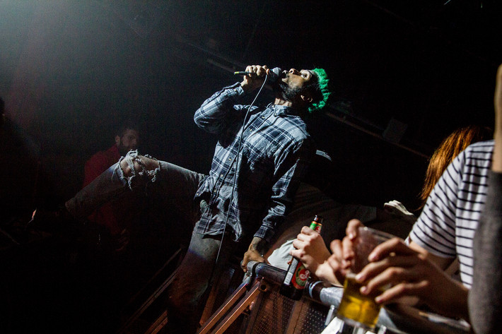 2015-12-02 - Ho99o9 från Debaser Strand, Stockholm