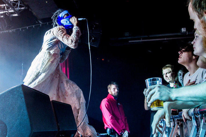 2015-12-02 - Ho99o9 från Debaser Strand, Stockholm