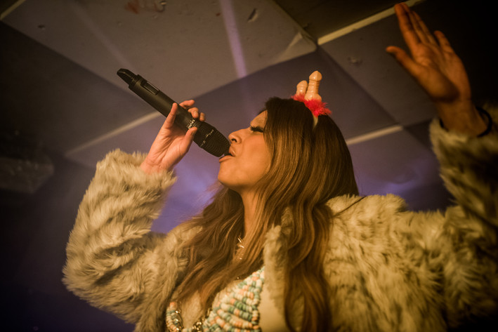 2015-12-03 - Joy från Kafé de luxe, Växjö