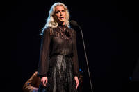 2015-12-10 - Malena Ernman från Växjö konserthus, Växjö