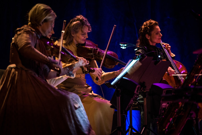 2015-12-10 - Malena Ernman från Växjö konserthus, Växjö