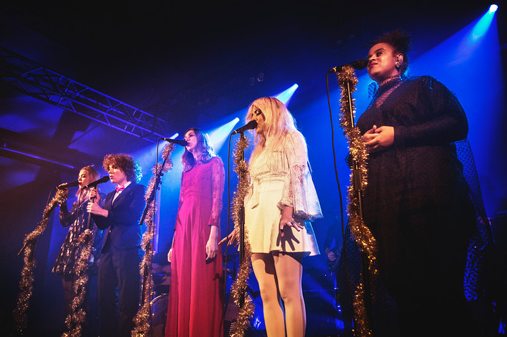 2015-12-13 - First Aid Kit, Seinabo Sey, Amanda Bergman & Maja Francis från Färgfabriken, Stockholm