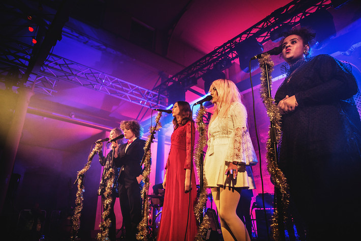 2015-12-13 - First Aid Kit, Seinabo Sey, Amanda Bergman & Maja Francis från Färgfabriken, Stockholm